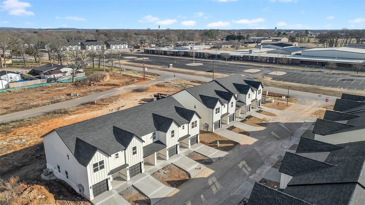 Pea Ridge Pointe - Residential