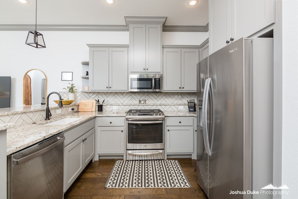 Church Avenue Cottages - Residential