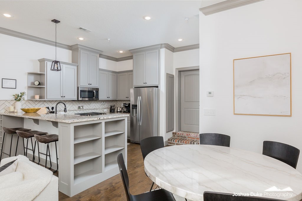 Church Avenue Cottages - Residential