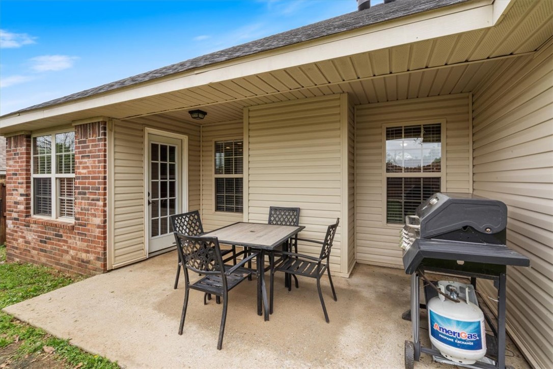 Post Meadows Rogers - Residential