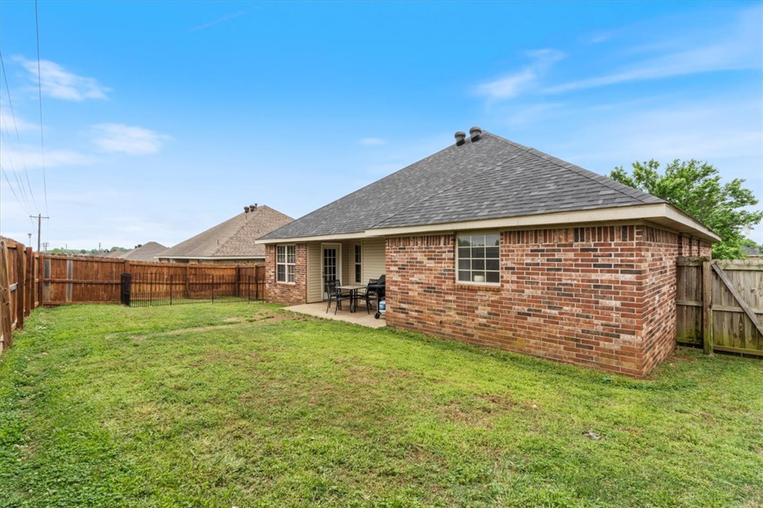 Post Meadows Rogers - Residential