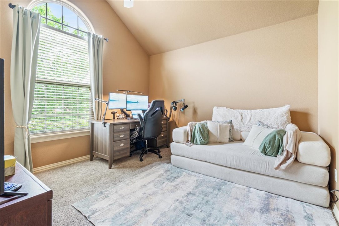 Post Meadows Rogers - Residential