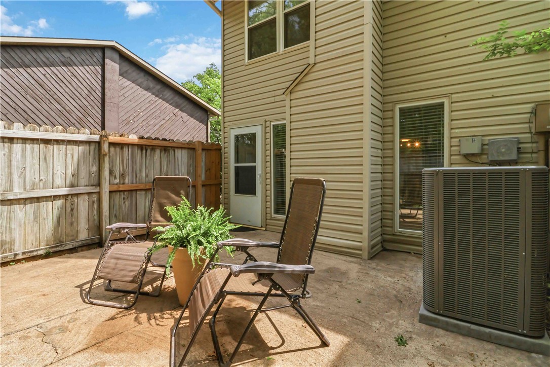 Golden Oaks Estates - Residential