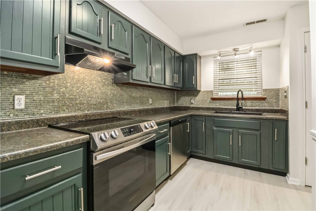 Golden Oaks Estates - Residential