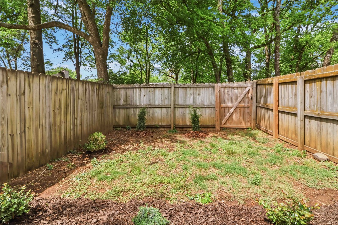 Golden Oaks Estates - Residential