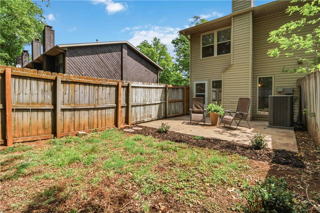 Golden Oaks Estates - Residential