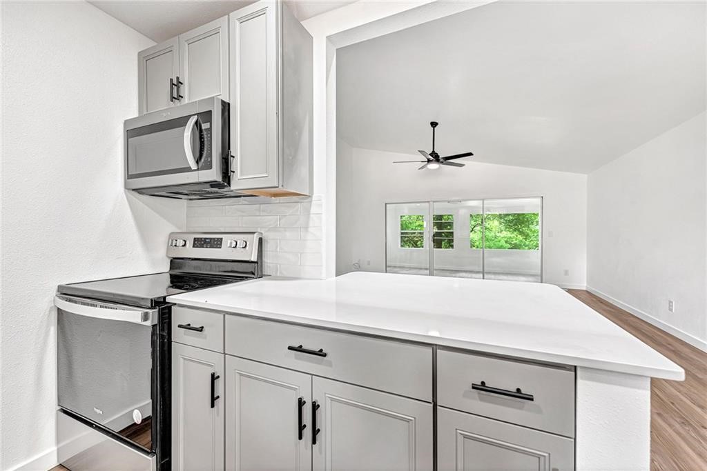 Brompton Sub Bvv - Residential Lease