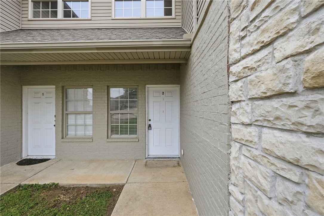 Riverwalk Farm Estate Ph I Bentonville - Residential Lease