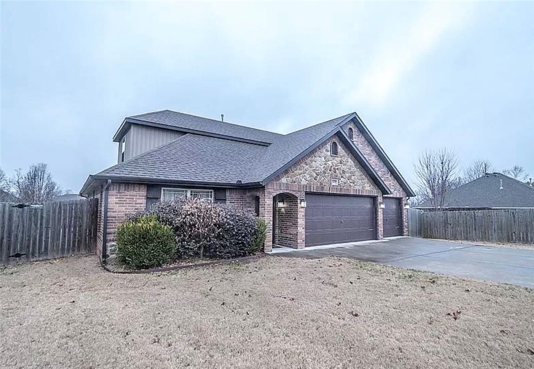 Beautiful updated home!