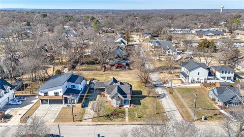 Single Family Residence in Bentonville AR 305 C Street 42.jpg