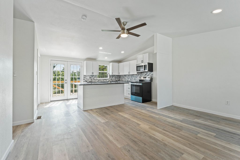 Monte Ne Shores - Residential