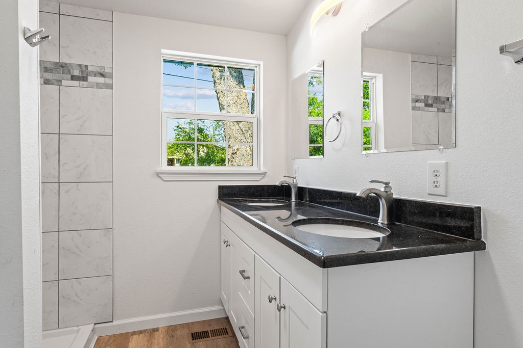 Monte Ne Shores - Residential