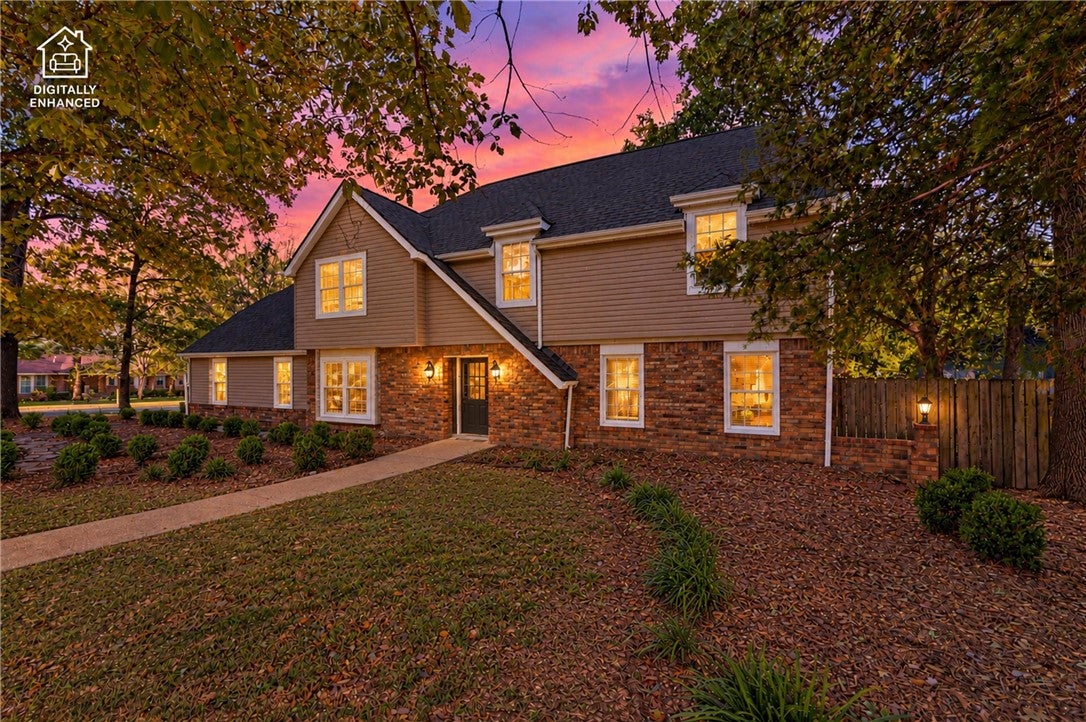 2548 Golden Oaks Drive