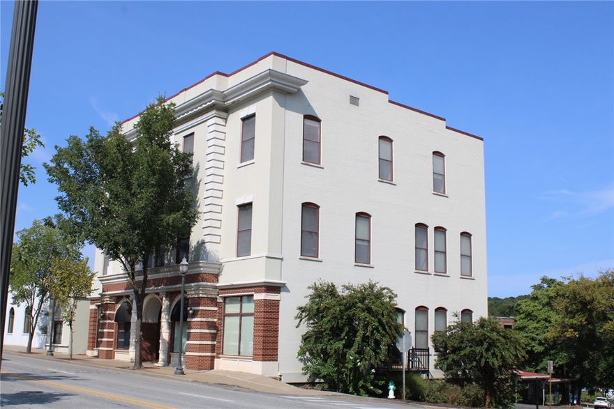 $22.50/SF + utilities, phone/data, janitorial.
Floor Breakdown: Minimum divisible by 2 floors. 
1st Floor: 3,066 SF
2nd Floor: 4,486 SF
3rd Floor: 3,546 SF
4th Floor: 3,546 SF