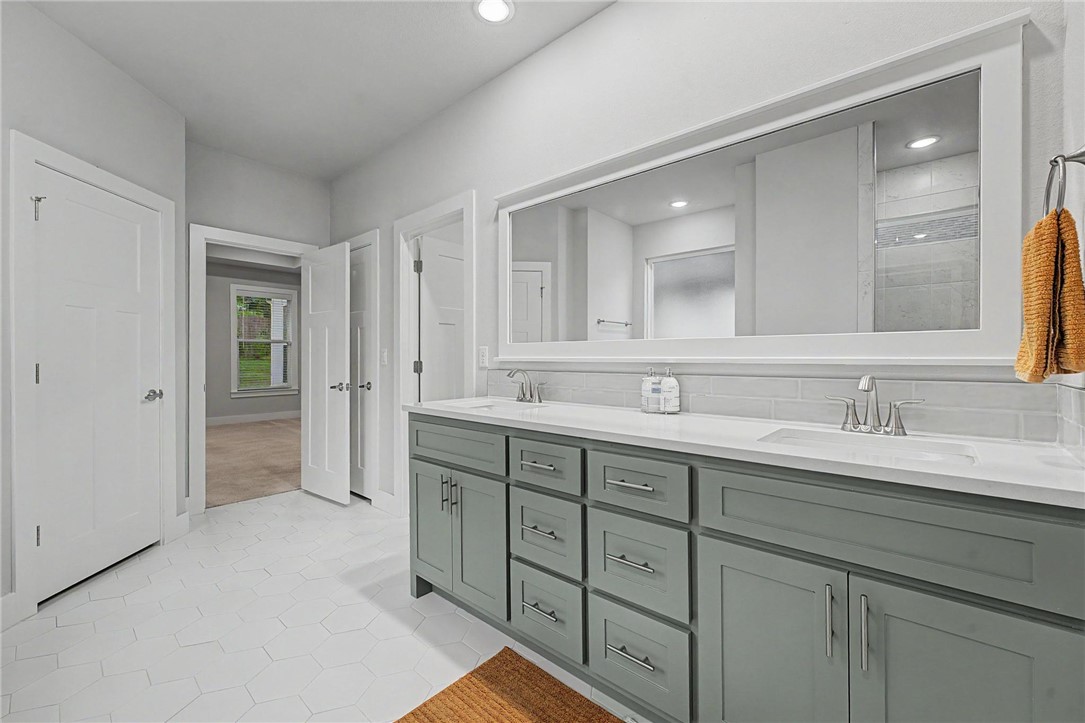 The Greens at Sugar Creek - Residential