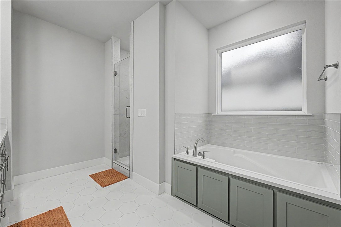 The Greens at Sugar Creek - Residential