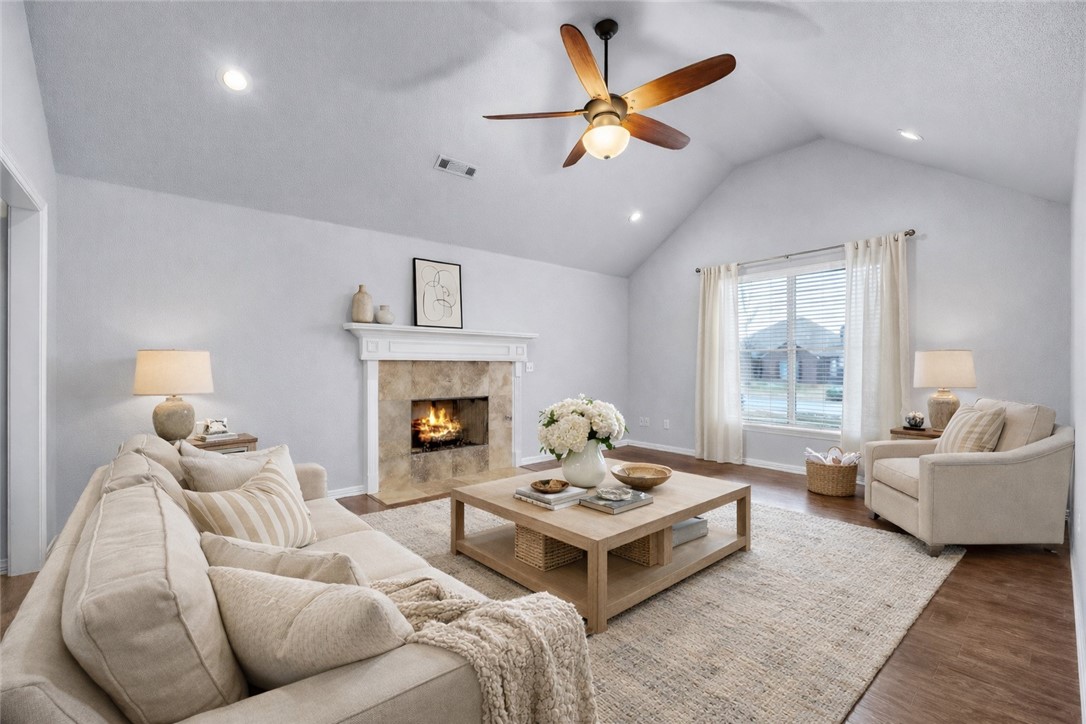 Bellview Residence Add Ph 2 Rogers - Residential