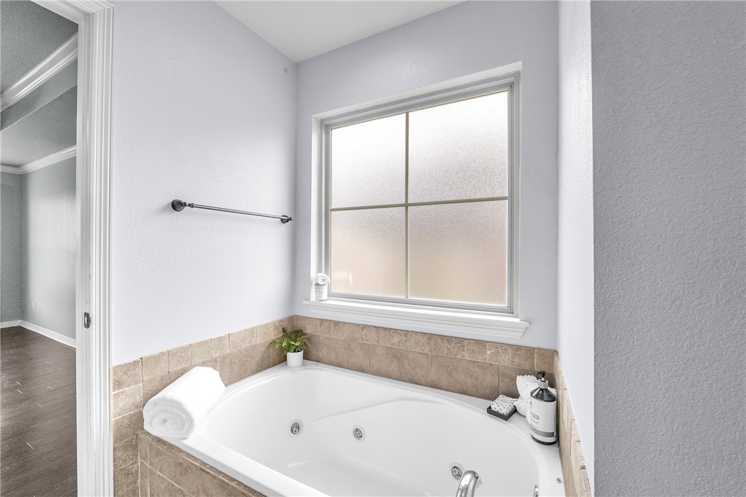 Bellview Residence Add Ph 2 Rogers - Residential