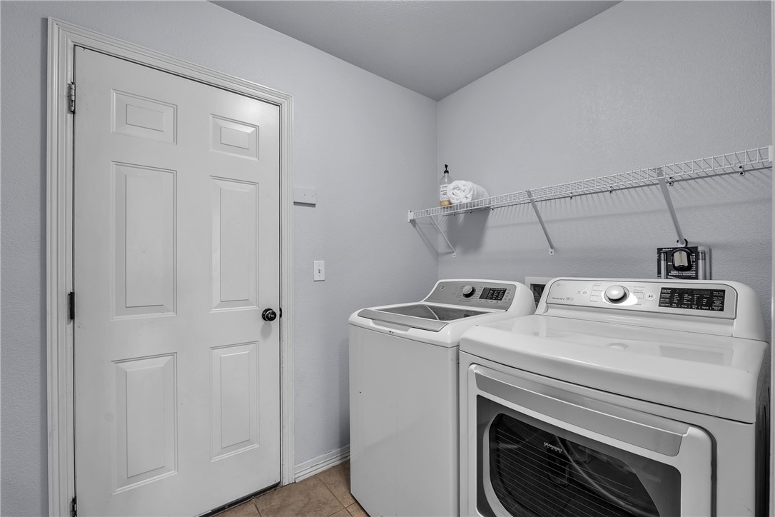 Bellview Residence Add Ph 2 Rogers - Residential