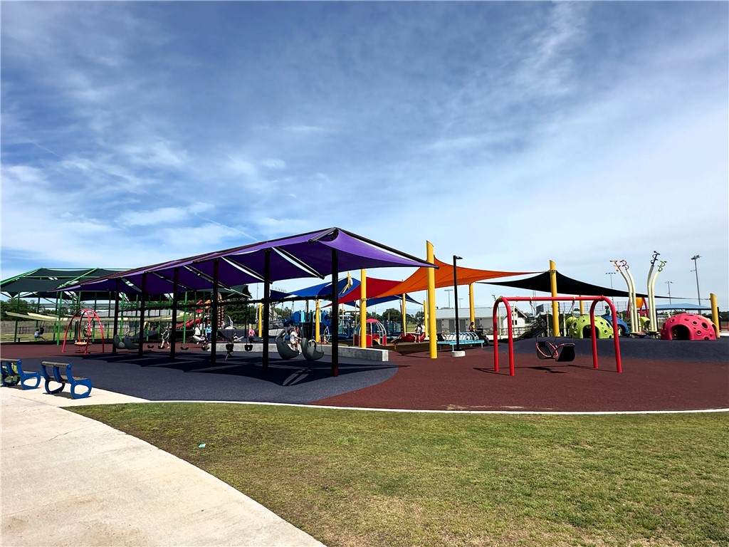 Cross Creek Ph IV - Residential