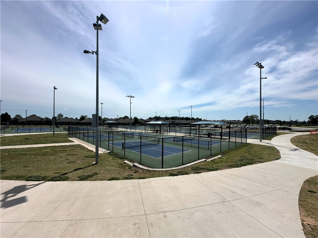 Cross Creek Ph IV - Residential