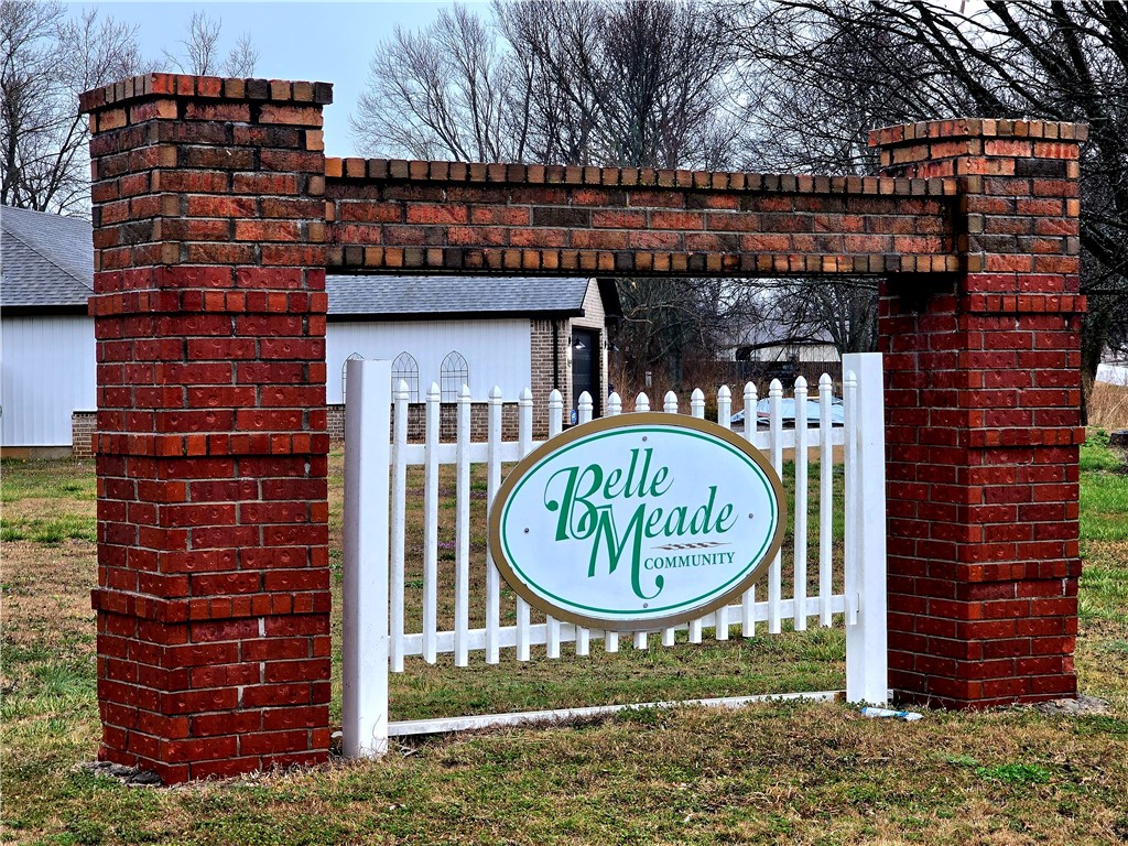 Belle Meade Sub Ph I & Ii - Residential