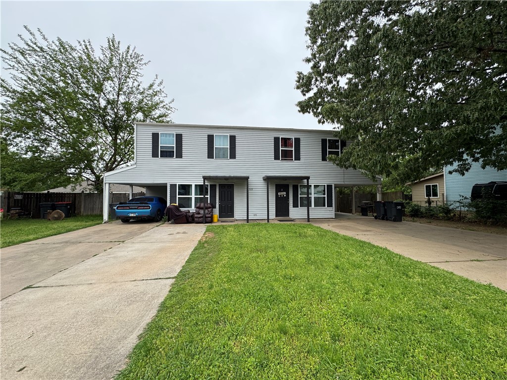 2 bedroom 1full and one 1/2 bath. 2 Bedrooms with big closets and one full bath upstairs, Big living room, 1/2 Bath, and Kitchen downstairs. LVP flooring throughout the unit.
Located near Downtown Springdale, Luther George Park, and the Razorback Greenway Trail system. Both units are currently under lease.