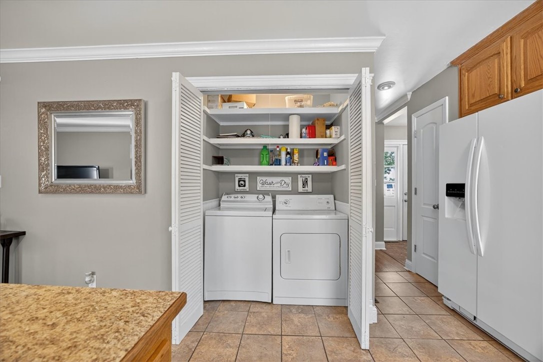 Beverly Oaks Add Rogers - Residential