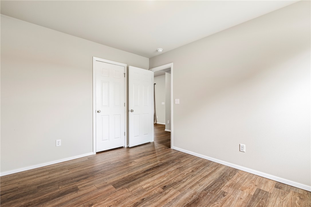 Riverside Village Sub Ph 11 - Residential Lease