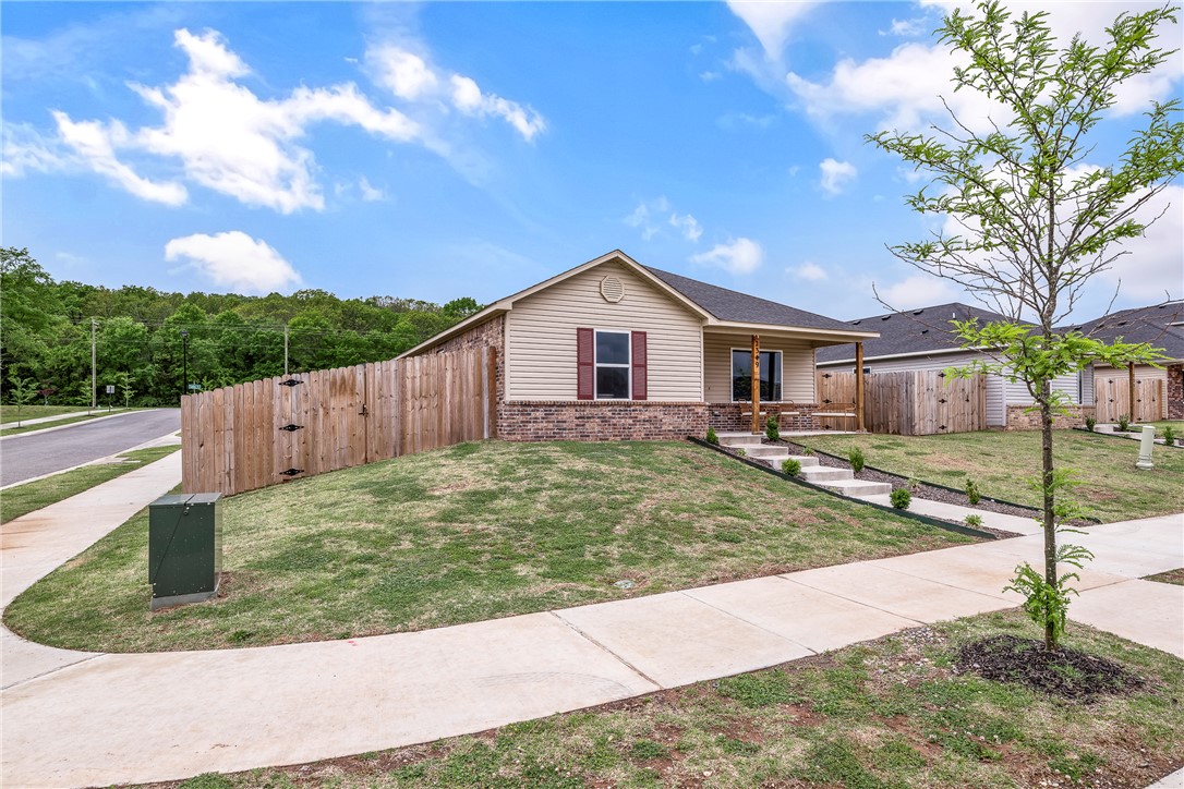 Riverside Village Sub Ph 11 - Residential Lease