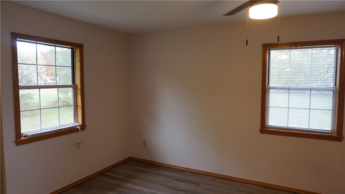 30-18-30 ELM SPRINGS OUTLOTS - Residential Lease