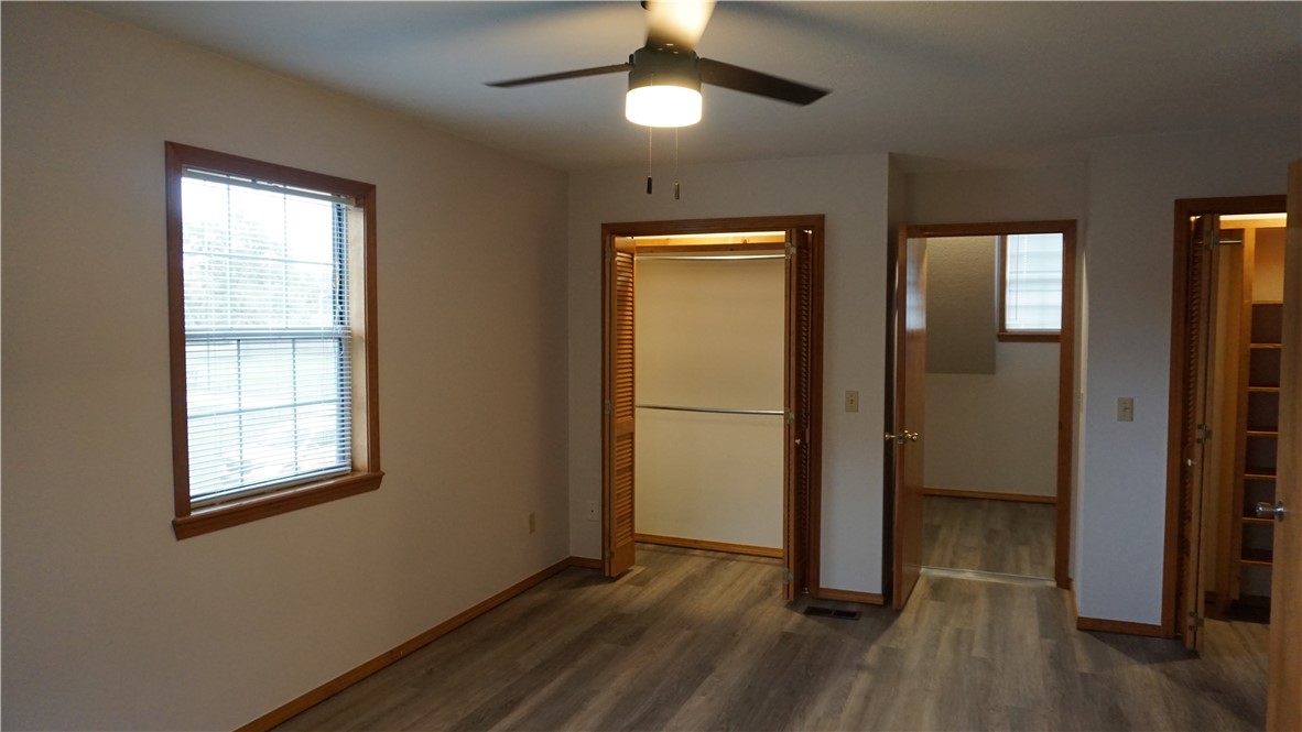 30-18-30 ELM SPRINGS OUTLOTS - Residential Lease