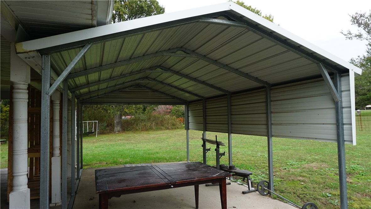 30-18-30 ELM SPRINGS OUTLOTS - Residential Lease