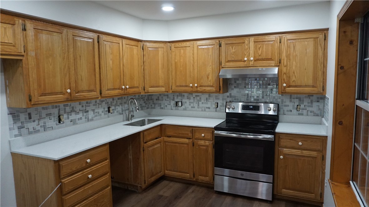 30-18-30 ELM SPRINGS OUTLOTS - Residential Lease