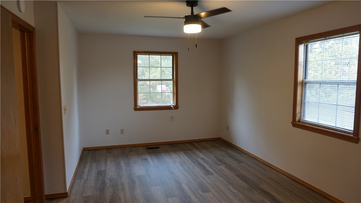 30-18-30 ELM SPRINGS OUTLOTS - Residential Lease