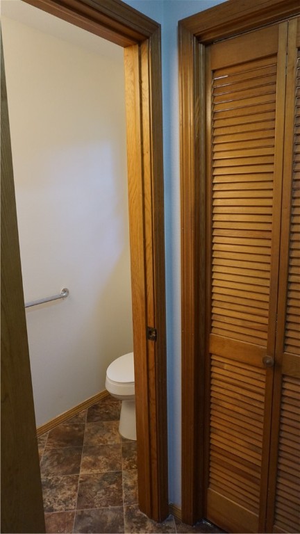 30-18-30 ELM SPRINGS OUTLOTS - Residential Lease