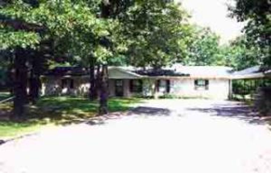 IF YOUR LOOKING FOR SECLUSION, BUT CLOSE IN, HERE IT IS.  ALMOST 2000 SF OF LIVING SPACE AND ROOM FOR YOUR GARDEN OR A HORSE.  TAKE A LOOK!!!! !!!THERE IS AN OFFER, BUT OWNER WANTS THIS TO BE SHOWN UNTIL LOAN APPROVAL!!!