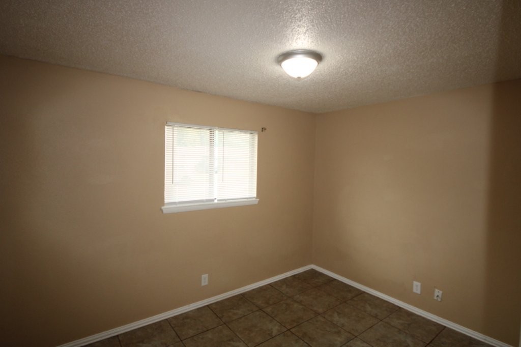 Olivewood Sub Unit 2 Rogers - Residential