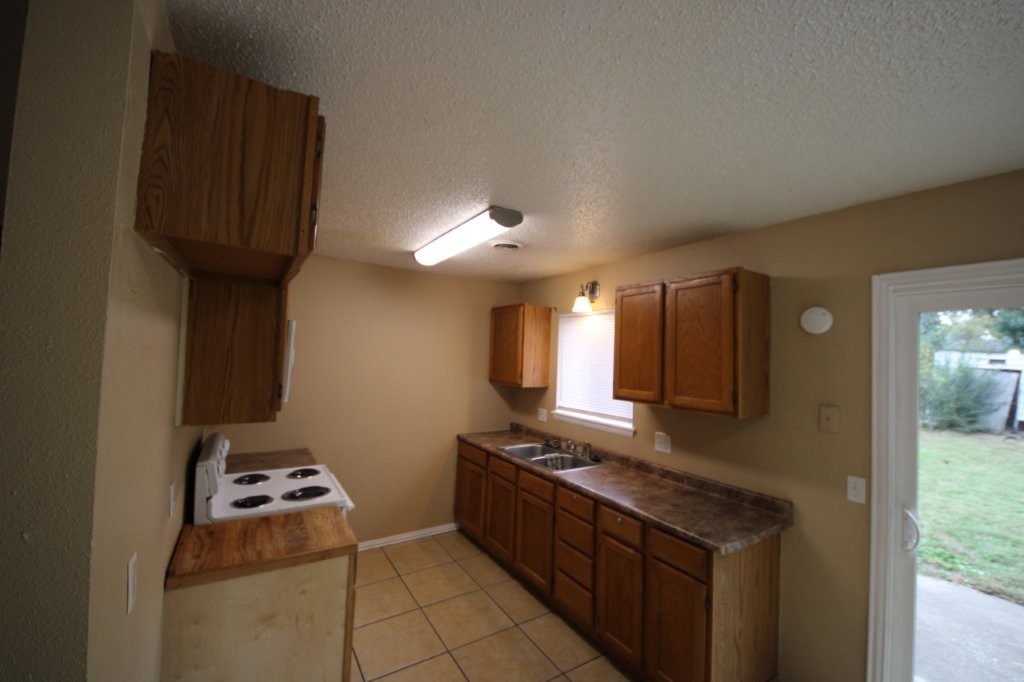Olivewood Sub Unit 2 Rogers - Residential