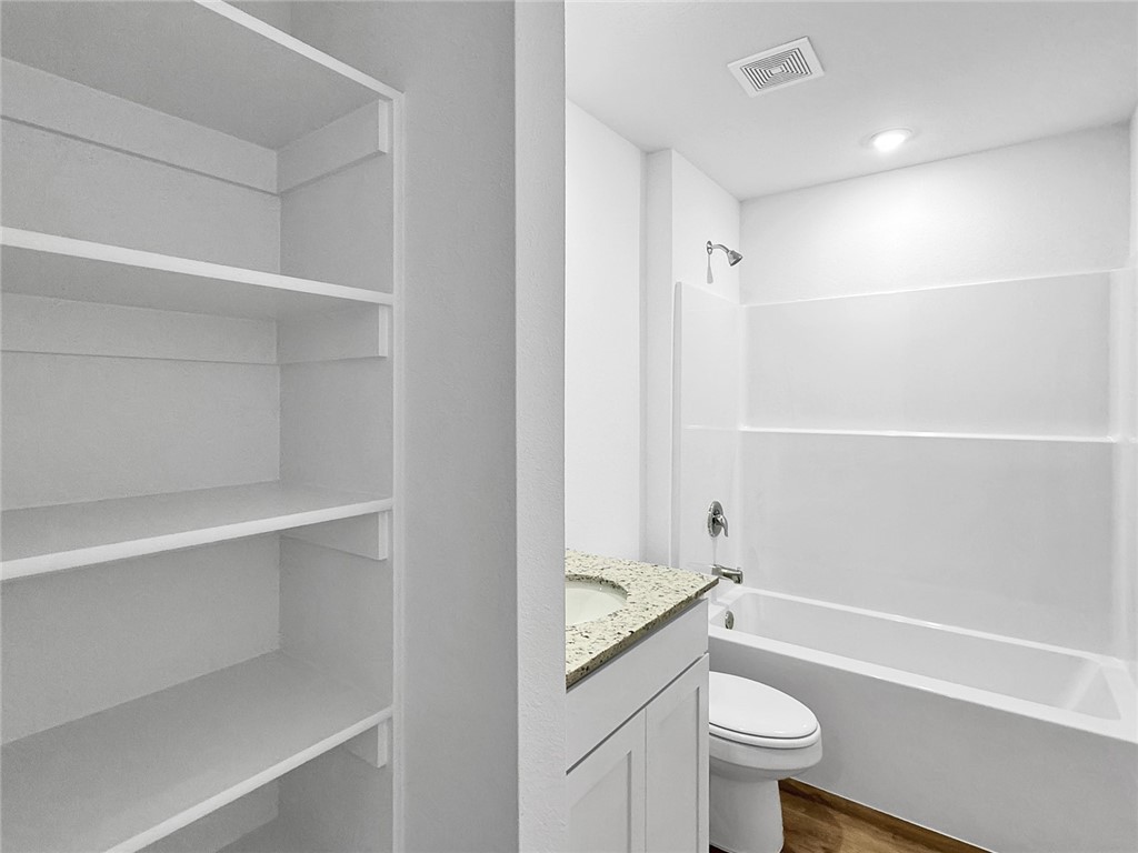 Selah Meadows - Residential