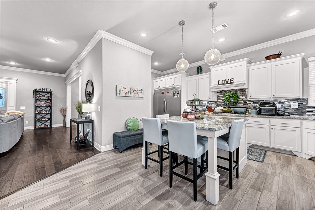 Peaks Ph III, The Rogers - Residential