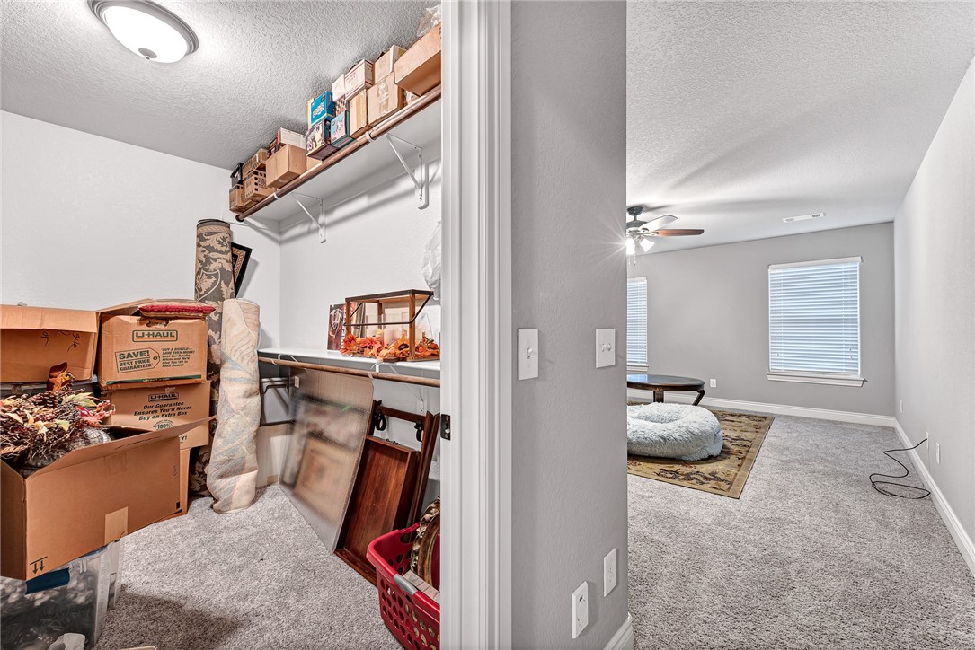 Peaks Ph III, The Rogers - Residential