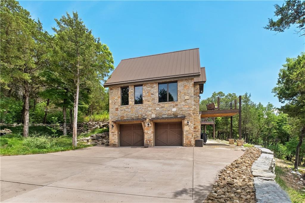 Oaks Landing On Table Rock Lake - Residential