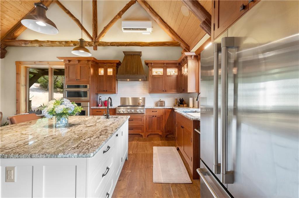 Oaks Landing On Table Rock Lake - Residential