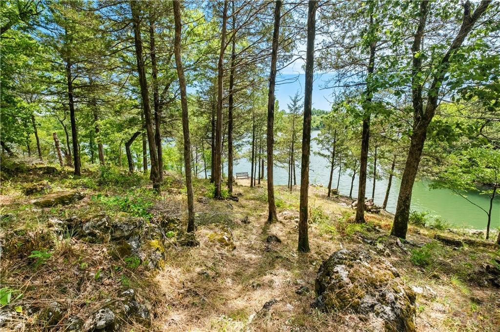 Oaks Landing On Table Rock Lake - Residential