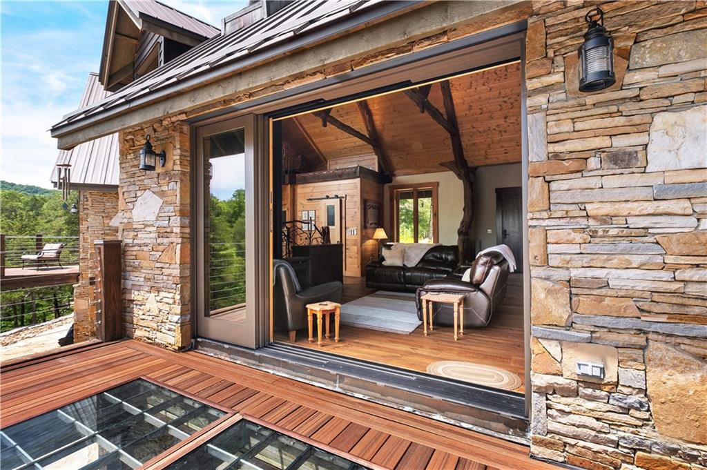 Oaks Landing On Table Rock Lake - Residential