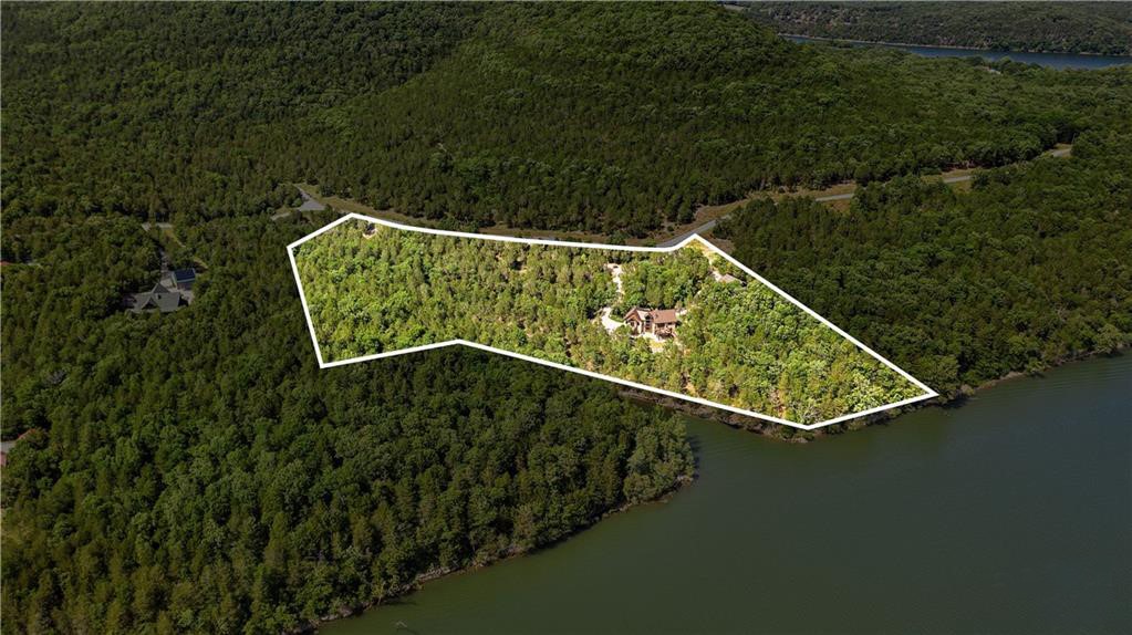 Oaks Landing On Table Rock Lake - Residential
