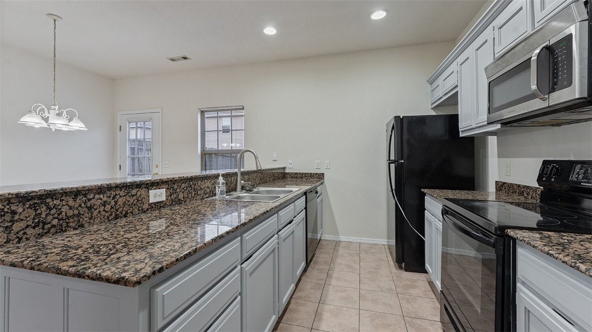 Riverwalk Farm - Residential Lease