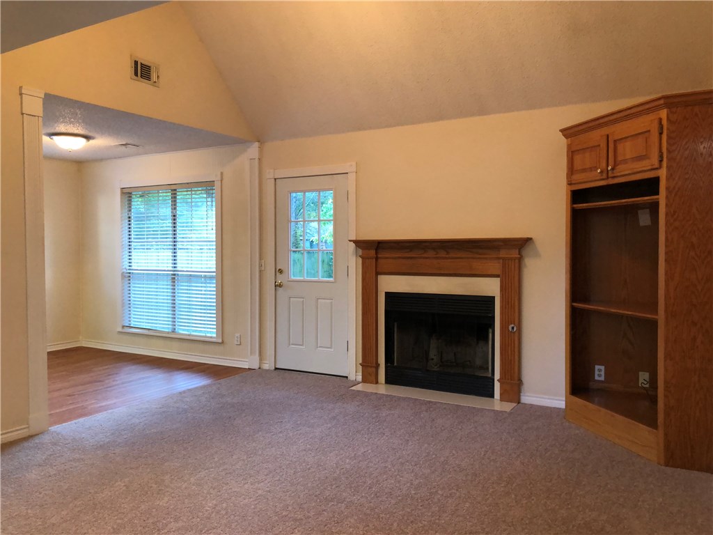 Whispering Timbers Ph 5 Rogers - Residential