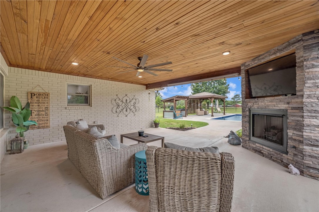 Elm Spgs Outlots - Residential